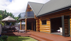 The Log House Matarangi